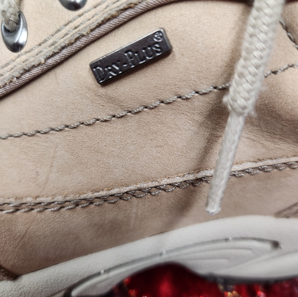 Cabela's Shoes - Picture 5 of 11